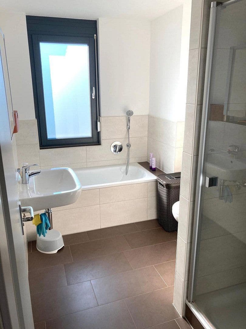 3 bedroom with open-plan kitchen flat to rent, 143 m², Annaweg 2, Holzgerlingen, Baden-Württemberg 3 bedroom with open-plan kitchen flat to rent, 143 m², Annaweg 2, Holzgerlingen, Baden-Württemberg
