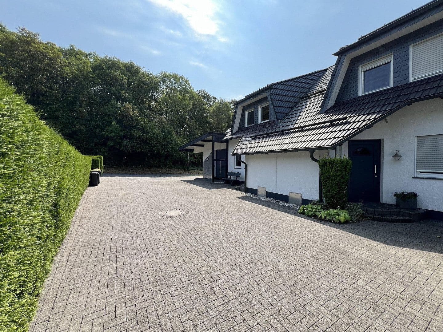 house for sale, 301 m², An der Silberkuhle 5, Reichshof, North Rhine-Westphalia house for sale, 301 m², An der Silberkuhle 5, Reichshof, North Rhine-Westphalia