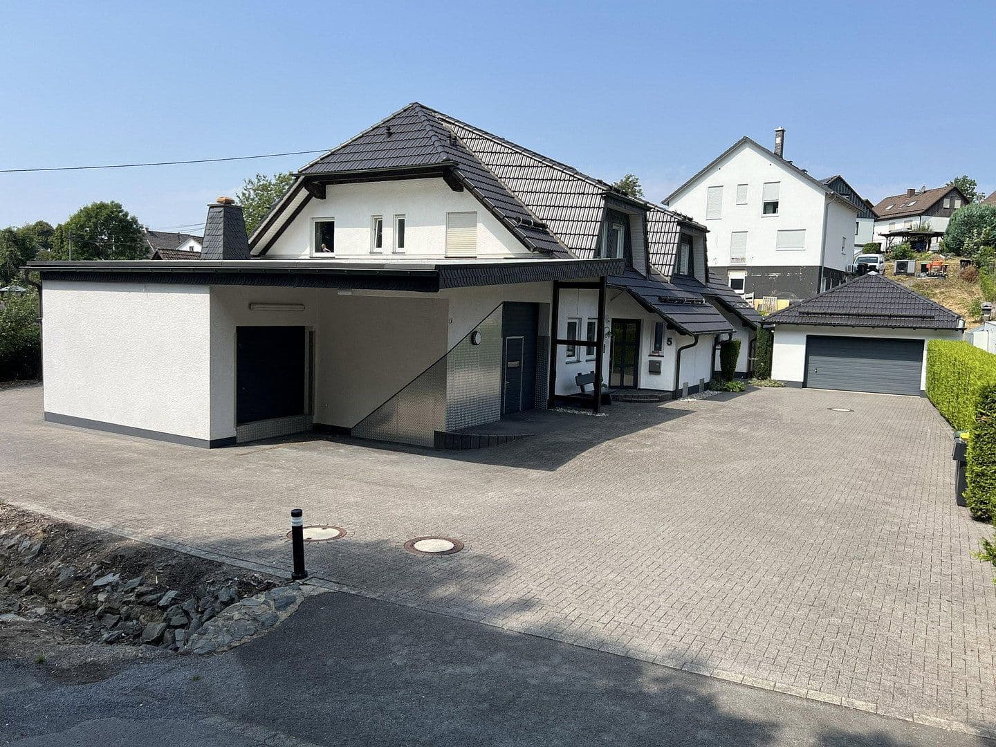 house for sale, 301 m², An der Silberkuhle 5, Reichshof, North Rhine-Westphalia house for sale, 301 m², An der Silberkuhle 5, Reichshof, North Rhine-Westphalia