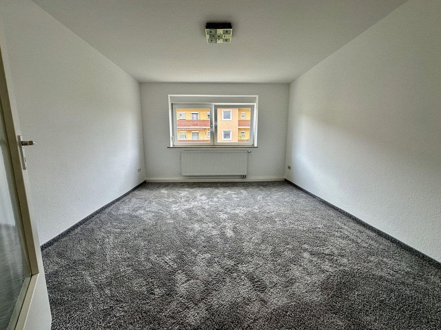 2 bedroom flat to rent, 52 m², Weißenburgstraße 41a, Würzburg, Bavaria 2 bedroom flat to rent, 52 m², Weißenburgstraße 41a, Würzburg, Bavaria