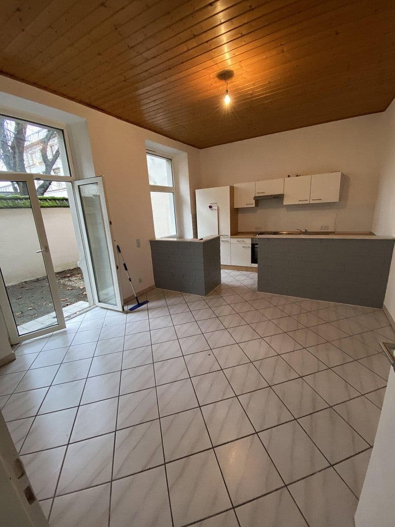 Studio flat to rent, 55 m², Friedrich-Ebert Str. 145, Wuppertal, North Rhine-Westphalia Studio flat to rent, 55 m², Friedrich-Ebert Str. 145, Wuppertal, North Rhine-Westphalia