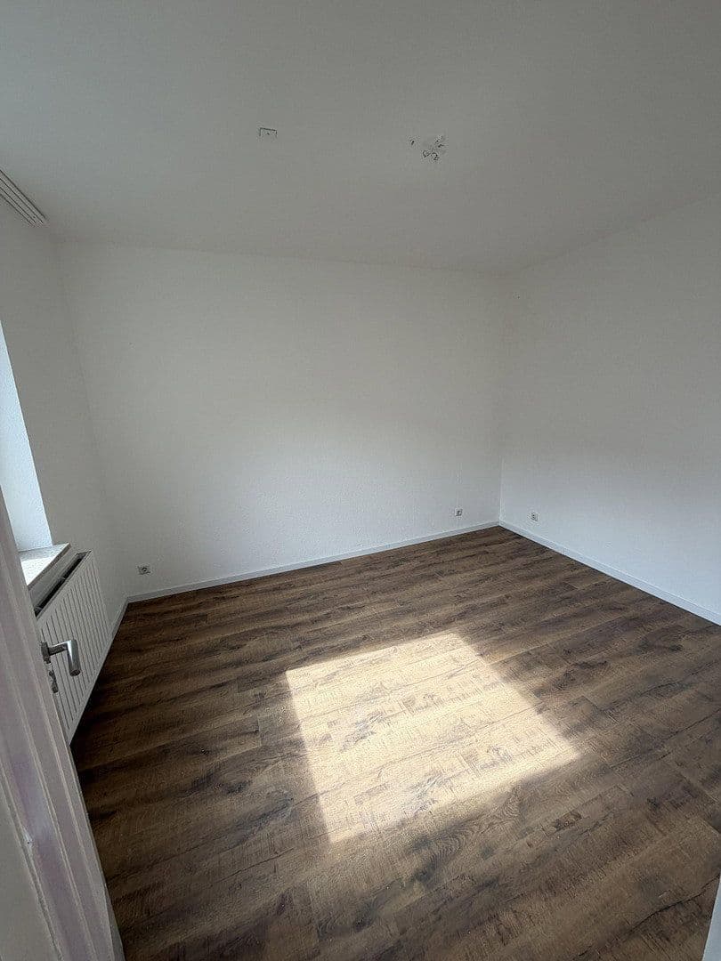 2 bedroom flat to rent, 45 m², Florastr. 38, Krefeld, North Rhine-Westphalia 2 bedroom flat to rent, 45 m², Florastr. 38, Krefeld, North Rhine-Westphalia