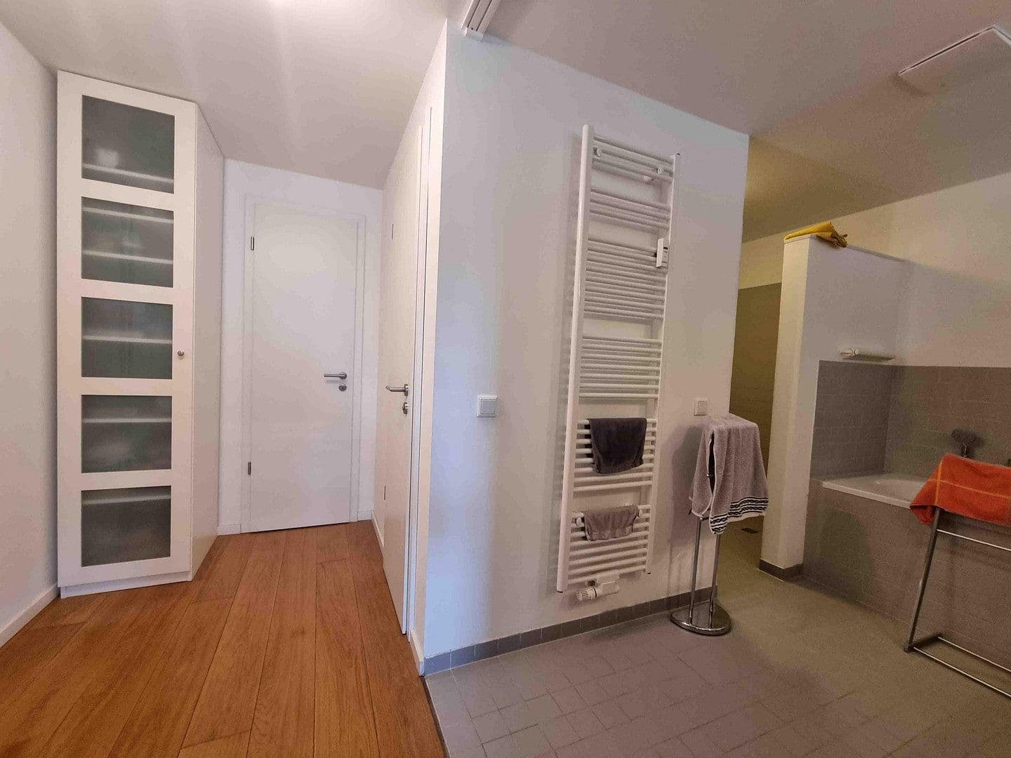 1 bedroom with open-plan kitchen flat to rent, 135 m², Meineckestr. 52, Düsseldorf, North Rhine-Westphalia 1 bedroom with open-plan kitchen flat to rent, 135 m², Meineckestr. 52, Düsseldorf, North Rhine-Westphalia