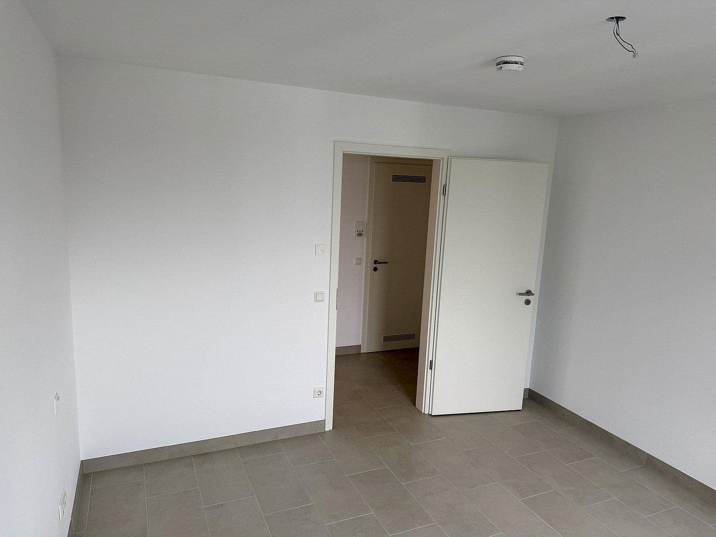 2 bedroom flat to rent, 60 m², Theresienbogen 23, Unterschleißheim, Bavaria 2 bedroom flat to rent, 60 m², Theresienbogen 23, Unterschleißheim, Bavaria