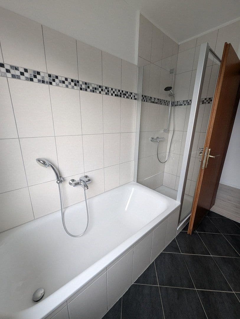 2 bedroom with open-plan kitchen flat to rent, 118 m², Harsum, Lower Saxony 2 bedroom with open-plan kitchen flat to rent, 118 m², Harsum, Lower Saxony