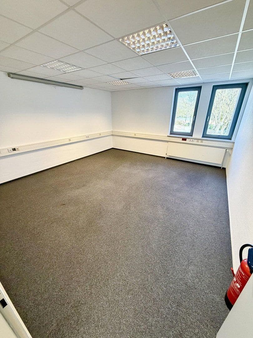 office to rent, 140 m², Detmolder Str. 596, Bielefeld, North Rhine-Westphalia office to rent, 140 m², Detmolder Str. 596, Bielefeld, North Rhine-Westphalia