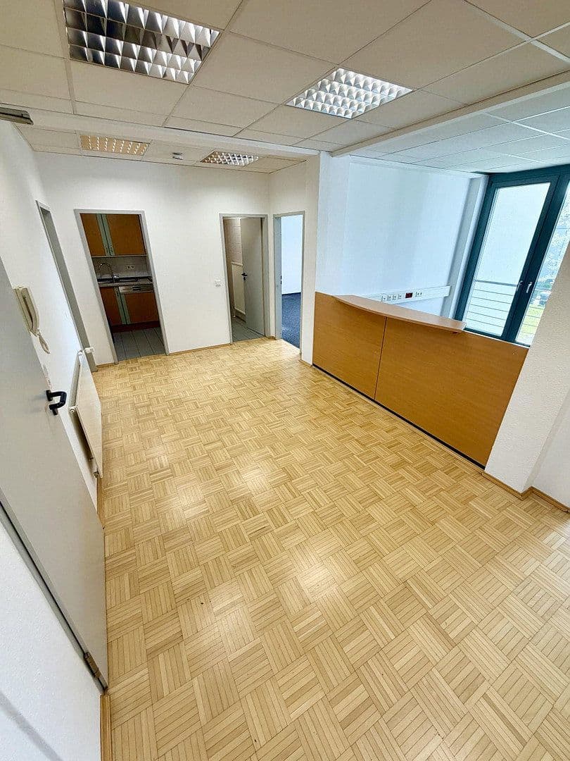 office to rent, 140 m², Detmolder Str. 596, Bielefeld, North Rhine-Westphalia office to rent, 140 m², Detmolder Str. 596, Bielefeld, North Rhine-Westphalia