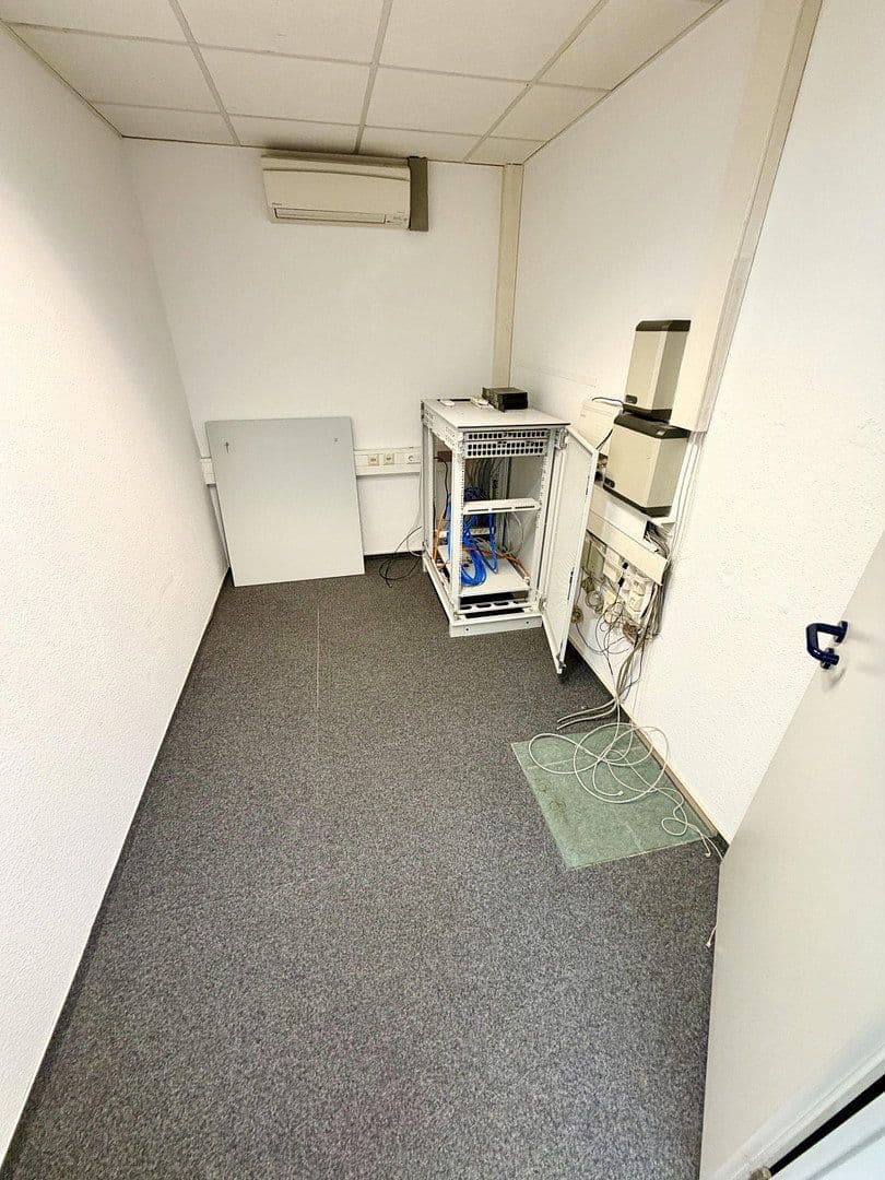 office to rent, 140 m², Detmolder Str. 596, Bielefeld, North Rhine-Westphalia office to rent, 140 m², Detmolder Str. 596, Bielefeld, North Rhine-Westphalia
