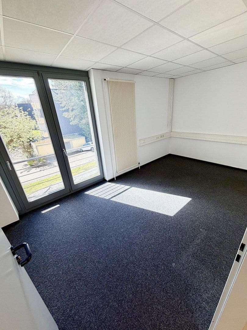 office to rent, 140 m², Detmolder Str. 596, Bielefeld, North Rhine-Westphalia office to rent, 140 m², Detmolder Str. 596, Bielefeld, North Rhine-Westphalia