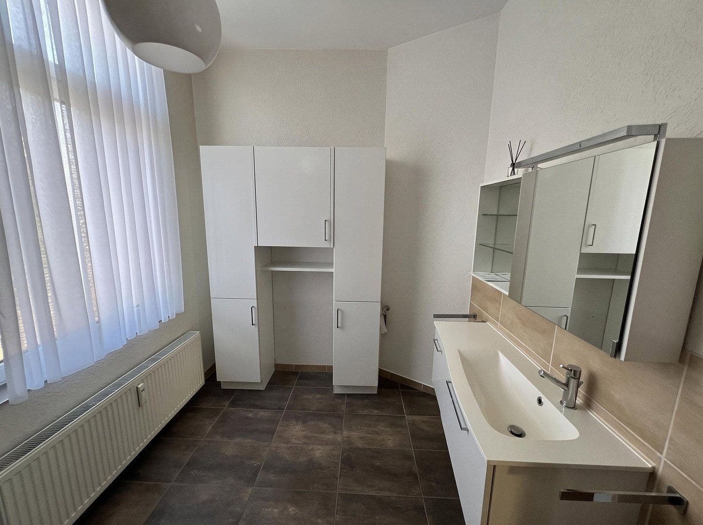 2 bedroom with open-plan kitchen flat to rent, 125 m², Johannesstr. 08, Helmstedt, Lower Saxony 2 bedroom with open-plan kitchen flat to rent, 125 m², Johannesstr. 08, Helmstedt, Lower Saxony