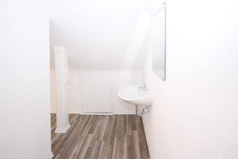 6 bedroom flat for sale, 80 m², Stuttgart, Baden-Württemberg 6 bedroom flat for sale, 80 m², Stuttgart, Baden-Württemberg