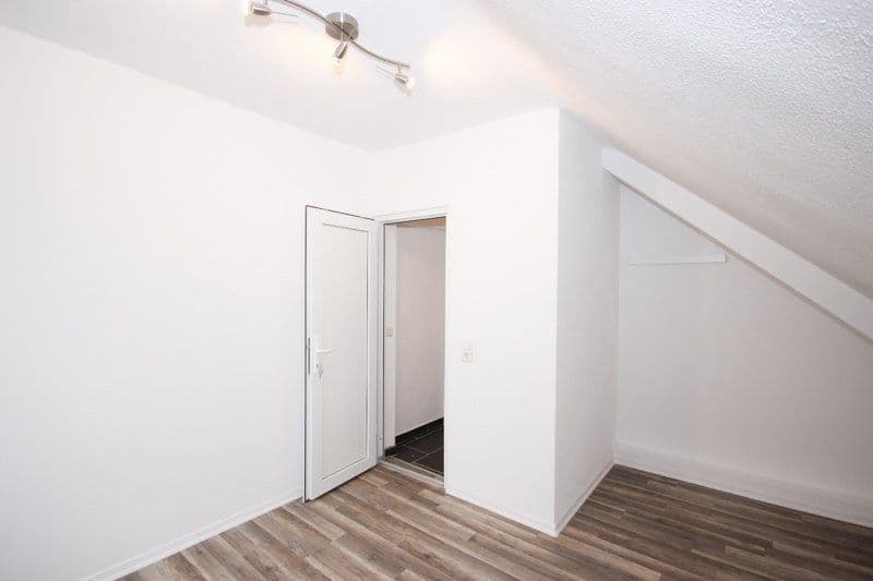 6 bedroom flat for sale, 80 m², Stuttgart, Baden-Württemberg 6 bedroom flat for sale, 80 m², Stuttgart, Baden-Württemberg