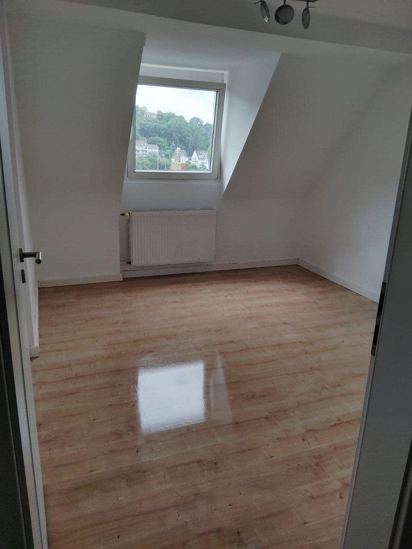 4 bedroom flat to rent, 103 m², Anilinstr. 30, Wuppertal, North Rhine-Westphalia 4 bedroom flat to rent, 103 m², Anilinstr. 30, Wuppertal, North Rhine-Westphalia