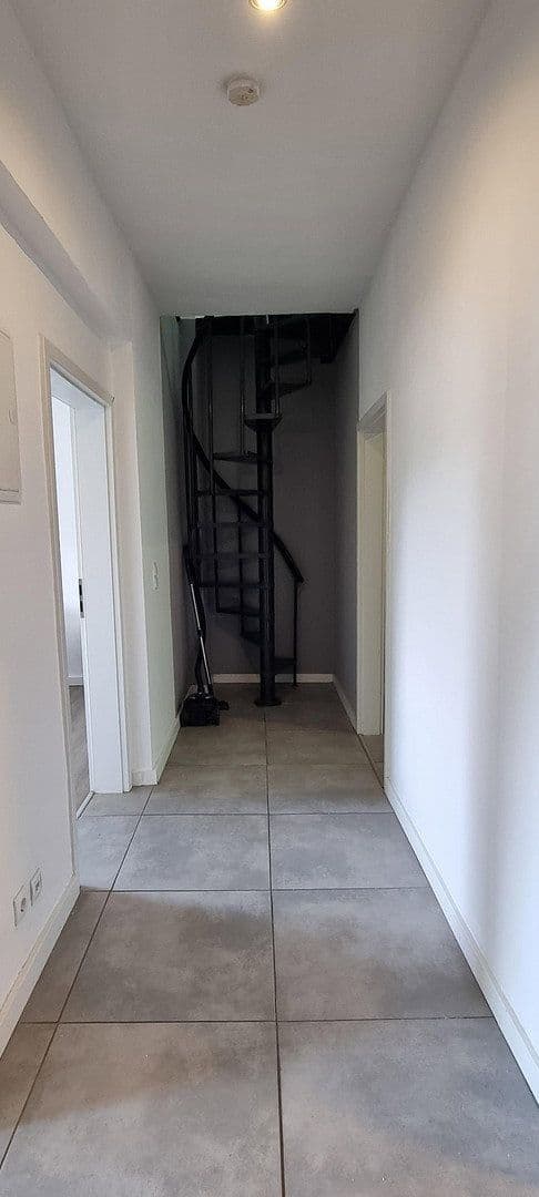 4 bedroom flat to rent, 103 m², Anilinstr. 30, Wuppertal, North Rhine-Westphalia 4 bedroom flat to rent, 103 m², Anilinstr. 30, Wuppertal, North Rhine-Westphalia