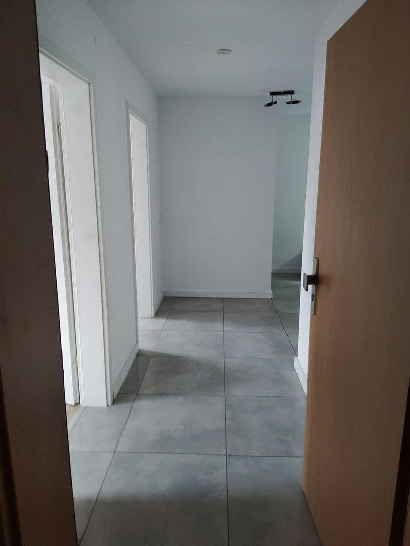 4 bedroom flat to rent, 103 m², Anilinstr. 30, Wuppertal, North Rhine-Westphalia 4 bedroom flat to rent, 103 m², Anilinstr. 30, Wuppertal, North Rhine-Westphalia