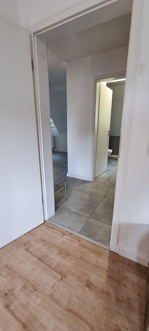 4 bedroom flat to rent, 103 m², Anilinstr. 30, Wuppertal, North Rhine-Westphalia 4 bedroom flat to rent, 103 m², Anilinstr. 30, Wuppertal, North Rhine-Westphalia