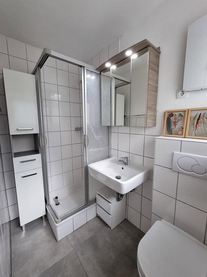 Studio flat to rent, 46 m², Kluser Höhe 4, Wuppertal, North Rhine-Westphalia Studio flat to rent, 46 m², Kluser Höhe 4, Wuppertal, North Rhine-Westphalia