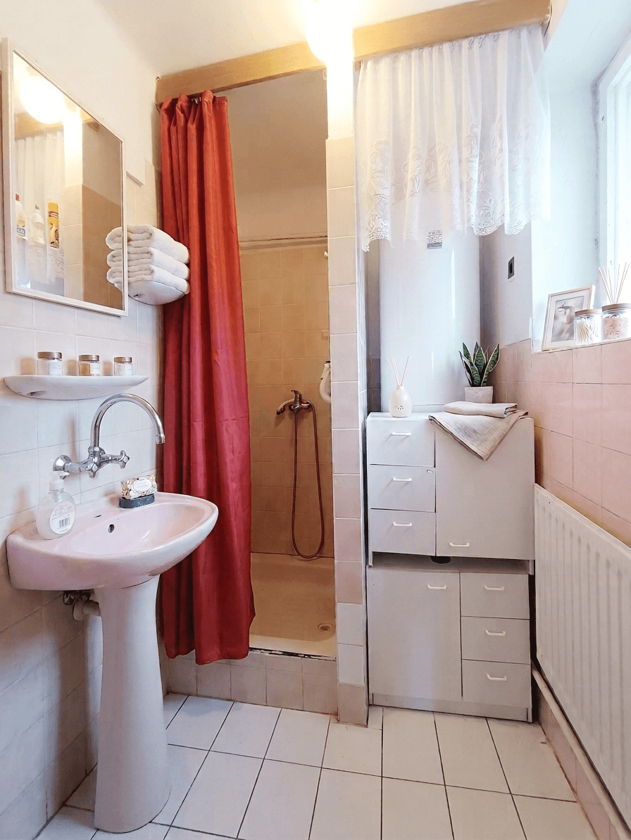 4 bedroom with open-plan kitchen flat to rent, 128 m², Bystřice, Středočeský Region 4 bedroom with open-plan kitchen flat to rent, 128 m², Bystřice, Středočeský Region