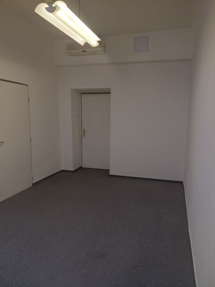 office to rent, 17 m², Blanická, Prague, Prague office to rent, 17 m², Blanická, Prague, Prague