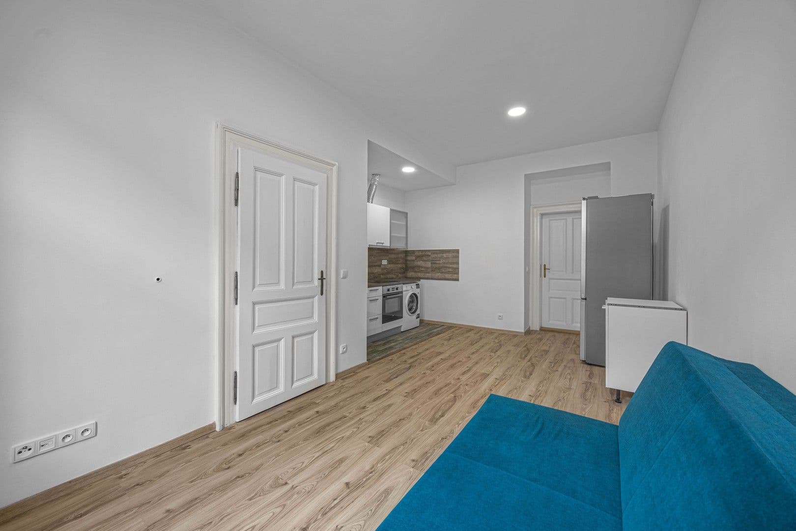 1 bedroom with open-plan kitchen flat to rent, 48 m², Oldřichova, Prague, Prague 1 bedroom with open-plan kitchen flat to rent, 48 m², Oldřichova, Prague, Prague