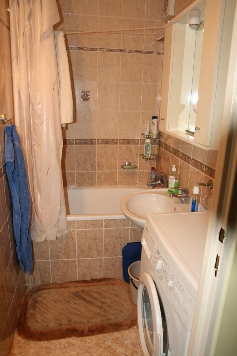 1 bedroom with open-plan kitchen flat to rent, 43 m², Machuldova, Prague, Prague 1 bedroom with open-plan kitchen flat to rent, 43 m², Machuldova, Prague, Prague