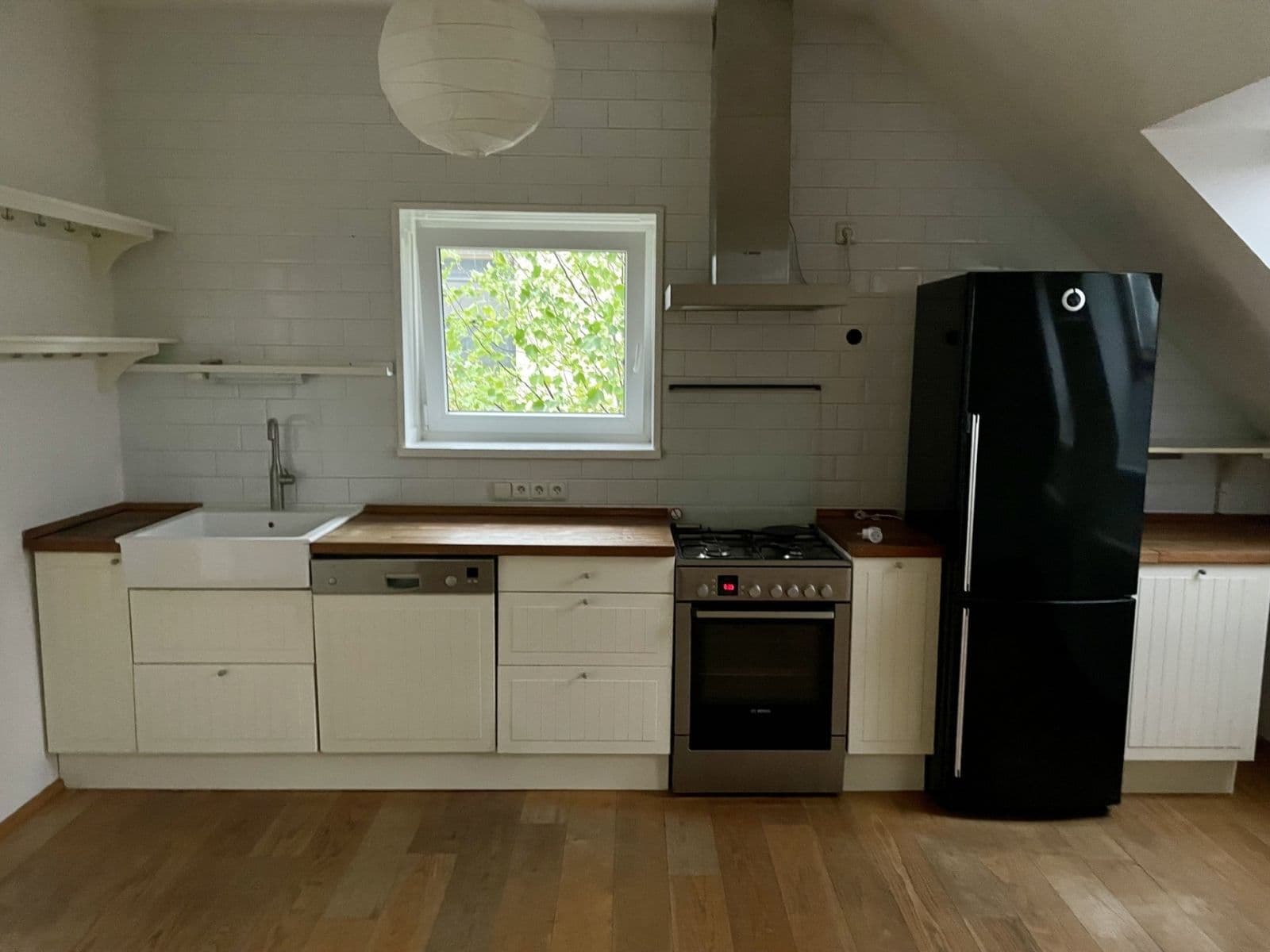 2 bedroom with open-plan kitchen flat to rent, 75 m², Otovická, Prague, Prague 2 bedroom with open-plan kitchen flat to rent, 75 m², Otovická, Prague, Prague