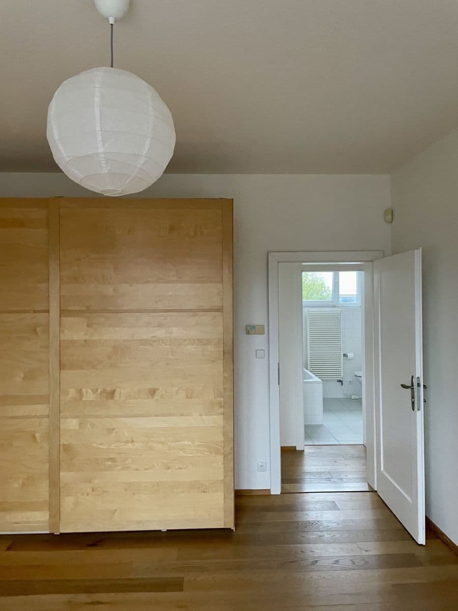2 bedroom with open-plan kitchen flat to rent, 75 m², Otovická, Prague, Prague 2 bedroom with open-plan kitchen flat to rent, 75 m², Otovická, Prague, Prague