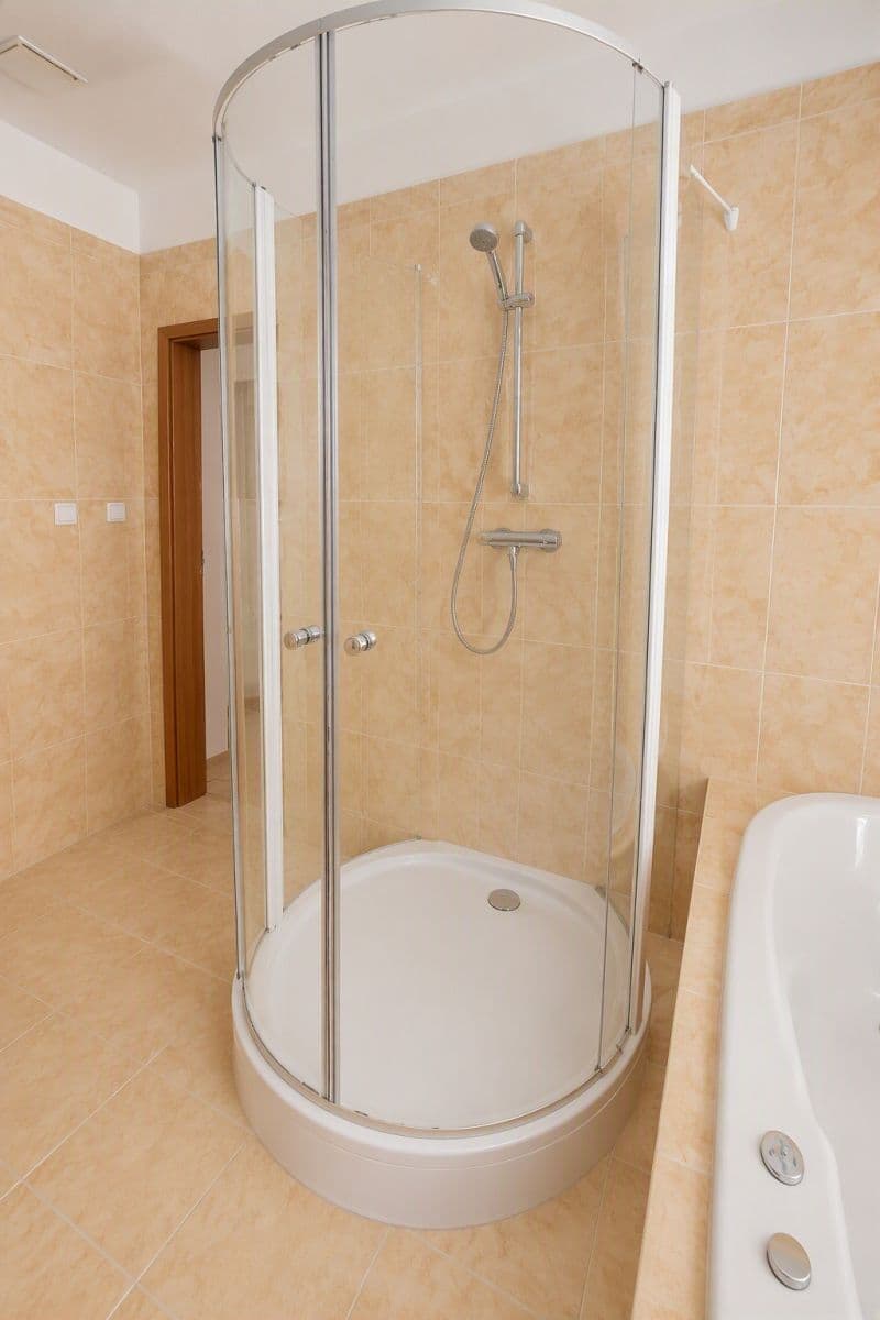 4 bedroom flat for sale, 131 m², Strojnická, Prague, Prague 4 bedroom flat for sale, 131 m², Strojnická, Prague, Prague