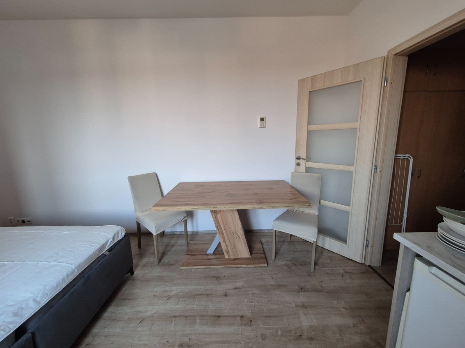 Studio flat to rent, 23 m², Freyova, Prague, Prague Studio flat to rent, 23 m², Freyova, Prague, Prague