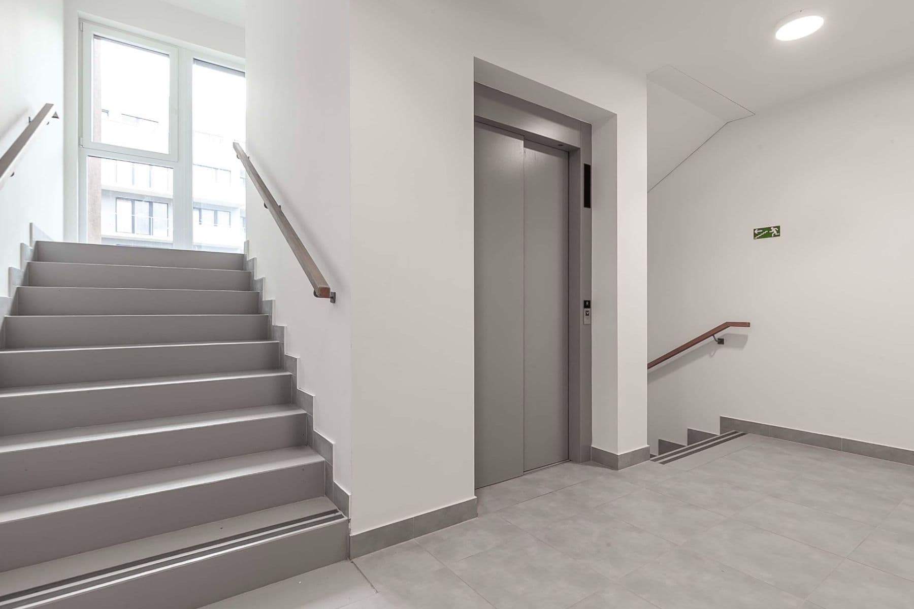 Studio flat to rent, 36 m², Gerstelova, Prague, Prague Studio flat to rent, 36 m², Gerstelova, Prague, Prague