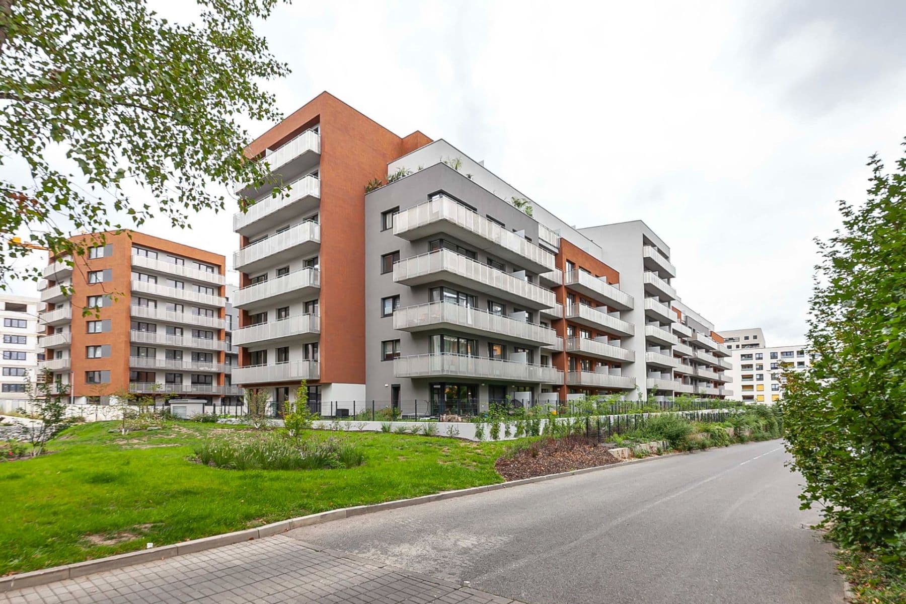 Studio flat to rent, 36 m², Gerstelova, Prague, Prague Studio flat to rent, 36 m², Gerstelova, Prague, Prague