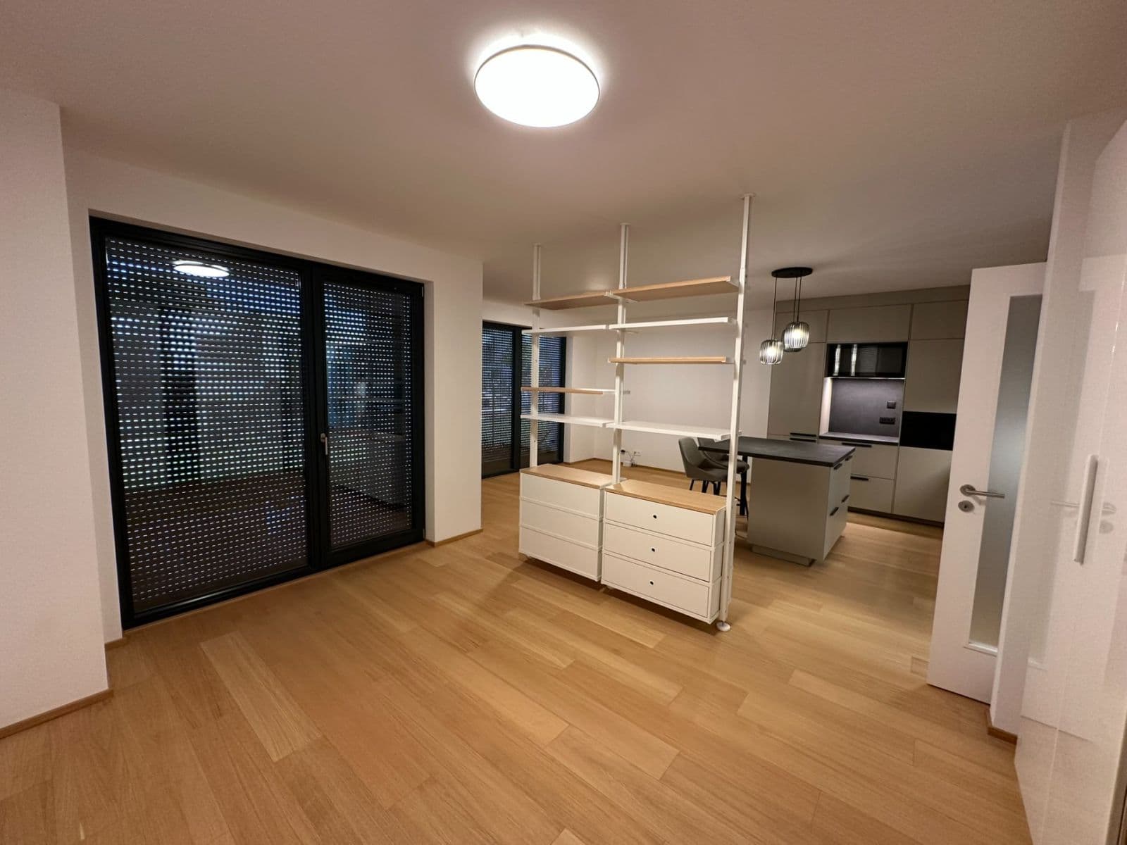 1 bedroom with open-plan kitchen flat to rent, 53 m², Za Pískovnou, Prague, Prague 1 bedroom with open-plan kitchen flat to rent, 53 m², Za Pískovnou, Prague, Prague