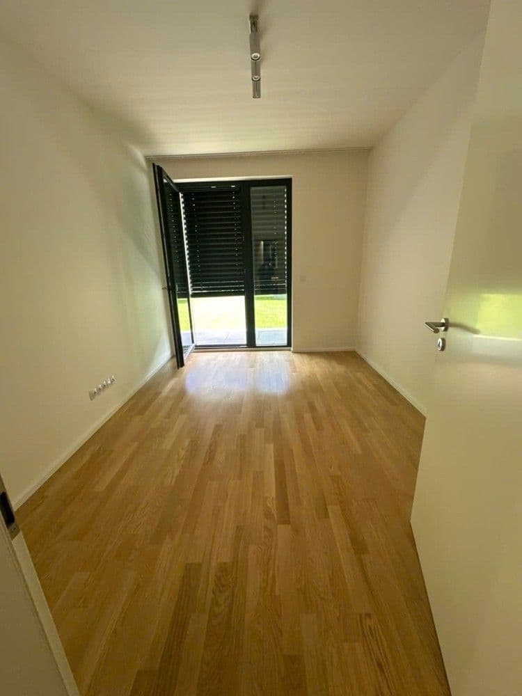 2 bedroom with open-plan kitchen flat to rent, 77 m², U Viktorie, Prague, Prague 2 bedroom with open-plan kitchen flat to rent, 77 m², U Viktorie, Prague, Prague