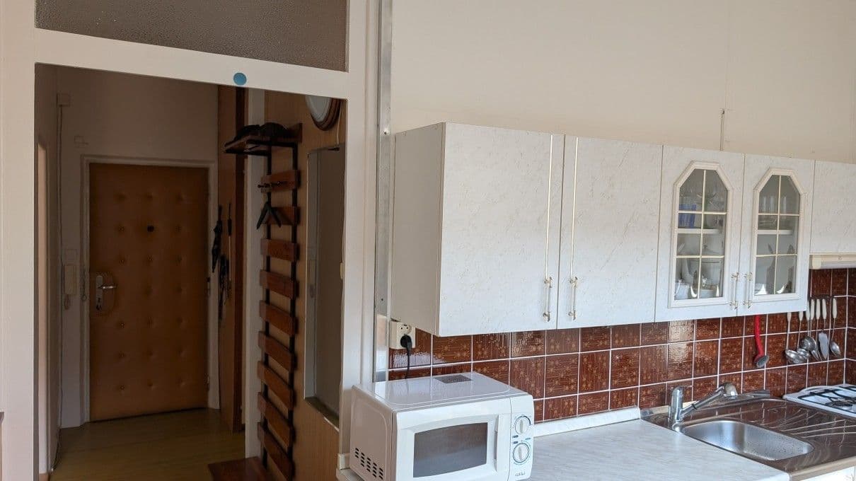 2 bedroom flat to rent, 58 m², Chelčického, Zlín, Zlínský Region 2 bedroom flat to rent, 58 m², Chelčického, Zlín, Zlínský Region