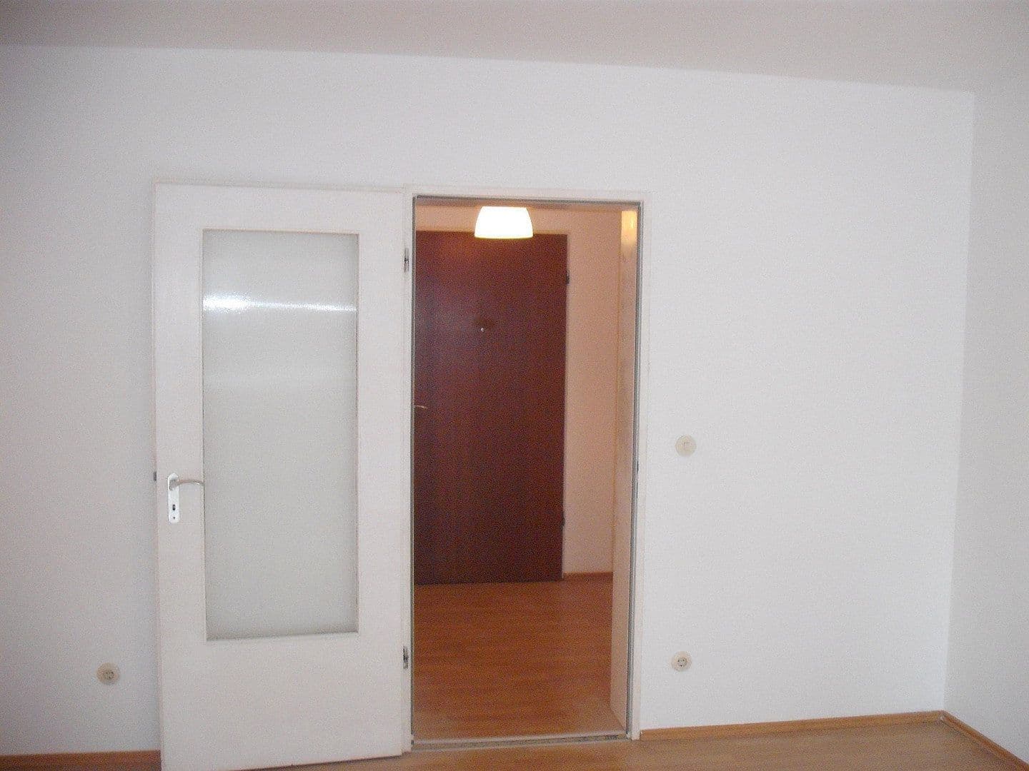 Studio flat for sale, 39 m², Germering, Bavaria Studio flat for sale, 39 m², Germering, Bavaria