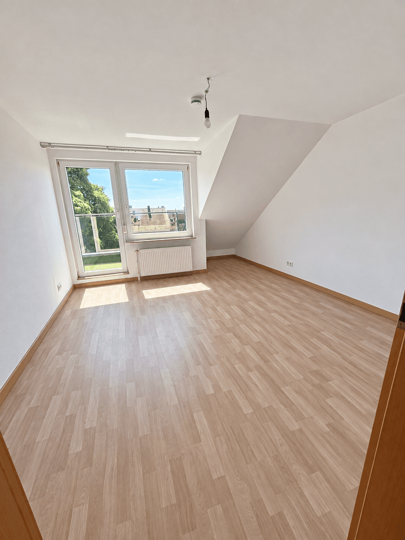 3 bedroom flat to rent, 75 m², Schützenstraße 75, Remscheid, North Rhine-Westphalia 3 bedroom flat to rent, 75 m², Schützenstraße 75, Remscheid, North Rhine-Westphalia