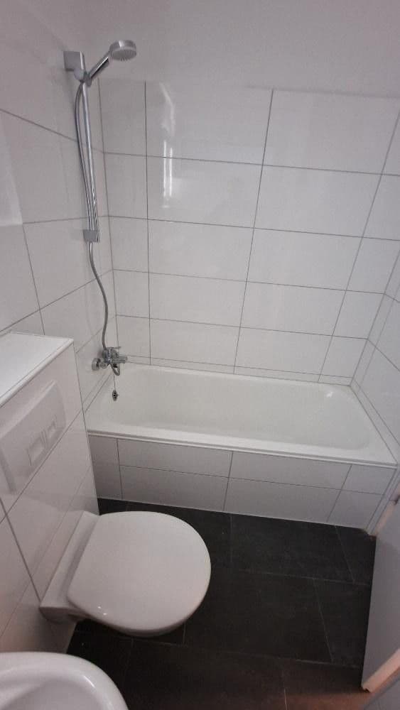 1 bedroom flat to rent, 40 m², Hohenstein 45, Wuppertal, North Rhine-Westphalia 1 bedroom flat to rent, 40 m², Hohenstein 45, Wuppertal, North Rhine-Westphalia
