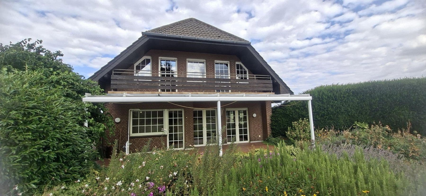 house for sale, 273 m², Grevenbroich, North Rhine-Westphalia house for sale, 273 m², Grevenbroich, North Rhine-Westphalia