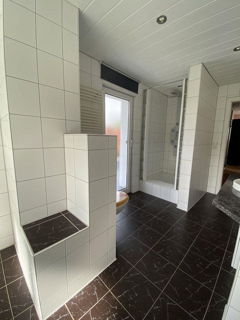 house for sale, 140 m², Cleebronn, Baden-Württemberg house for sale, 140 m², Cleebronn, Baden-Württemberg