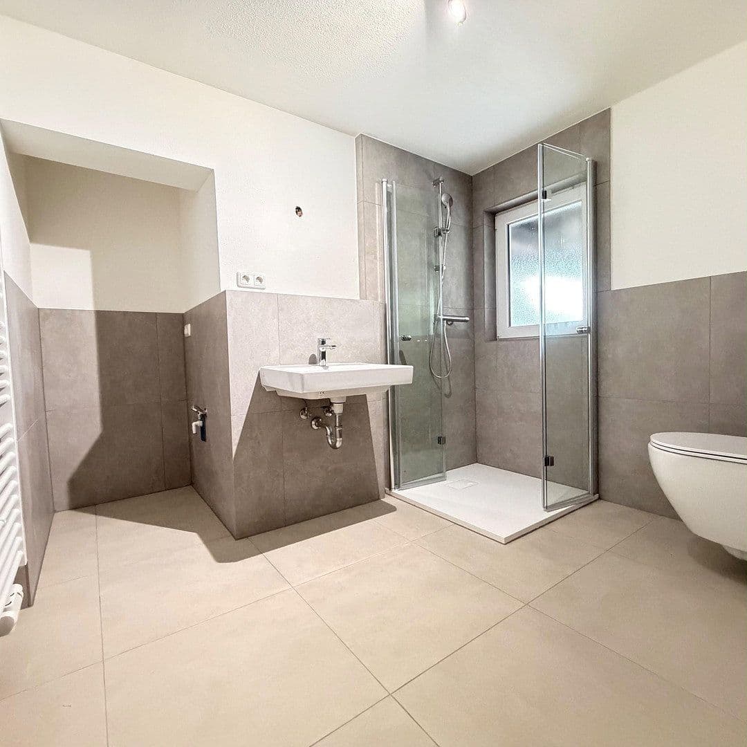 4 bedroom flat to rent, 115 m², Schweinfurt, Bavaria 4 bedroom flat to rent, 115 m², Schweinfurt, Bavaria