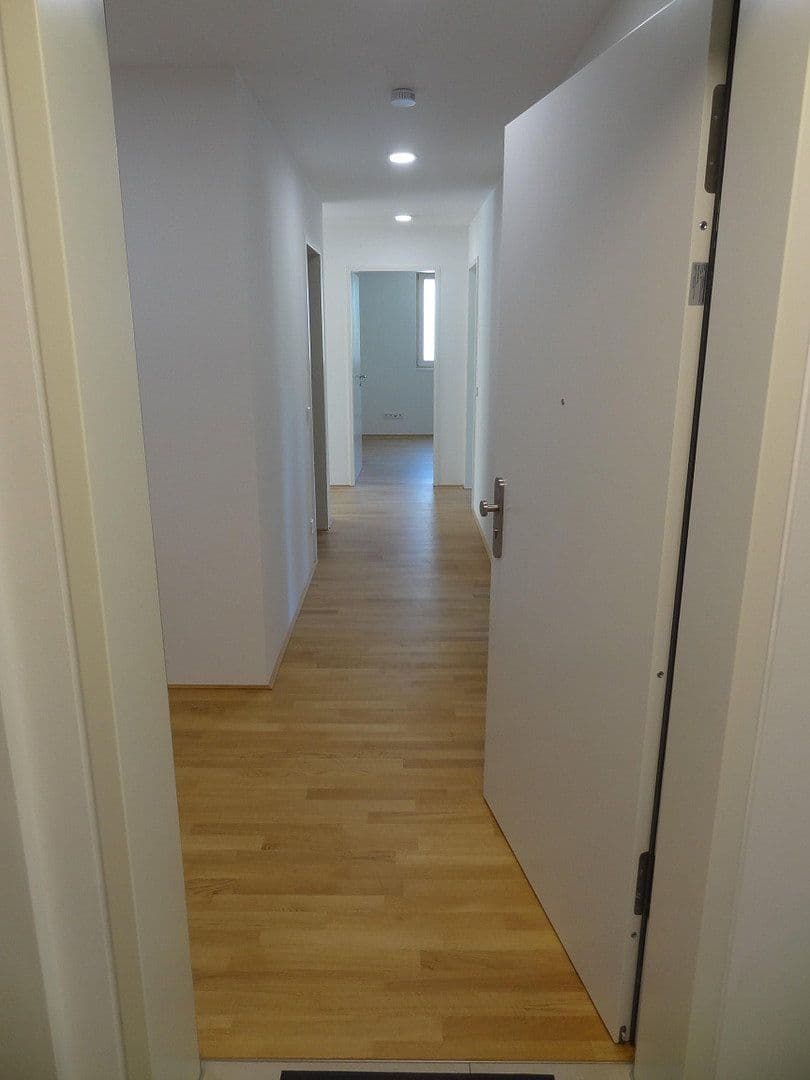 4 bedroom flat to rent, 96 m², Ulm, Baden-Württemberg 4 bedroom flat to rent, 96 m², Ulm, Baden-Württemberg
