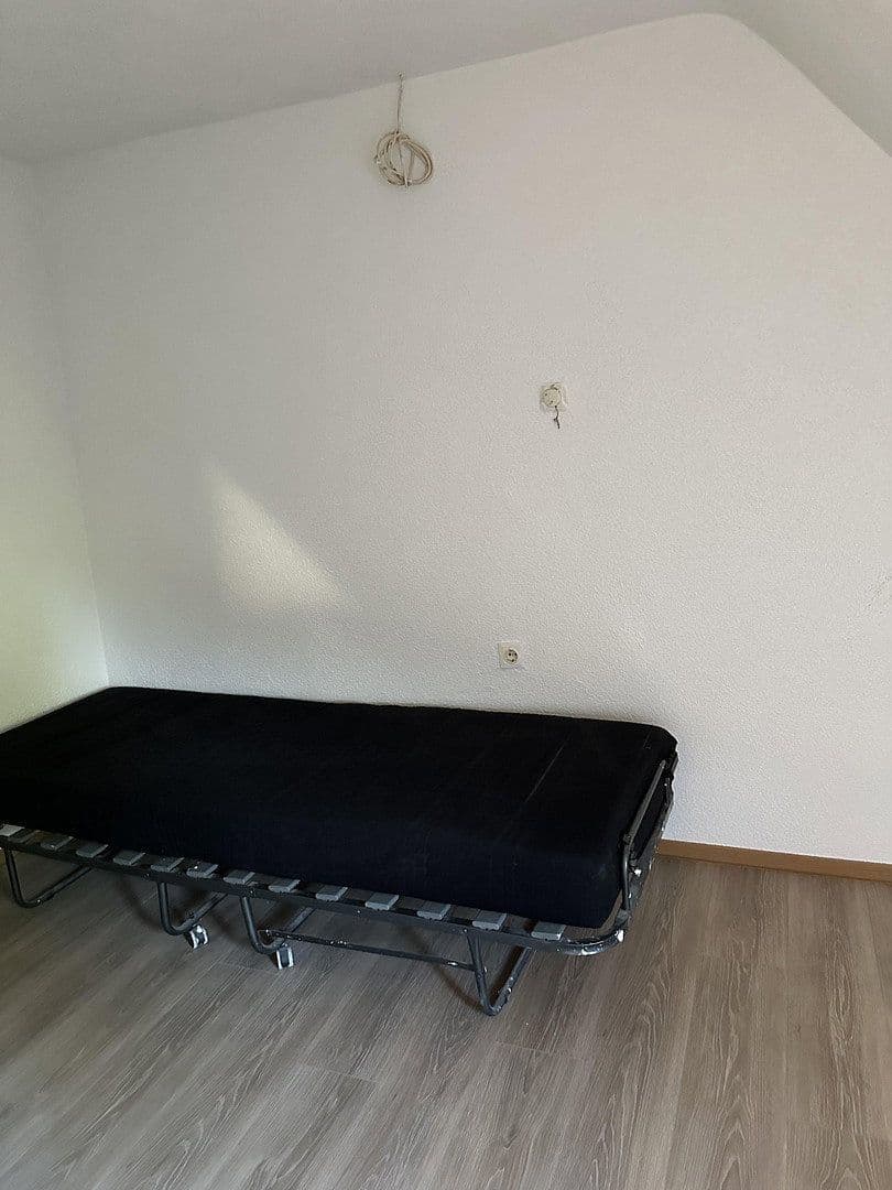 4 bedroom flat to rent, 80 m², Oppenweiler, Baden-Württemberg 4 bedroom flat to rent, 80 m², Oppenweiler, Baden-Württemberg
