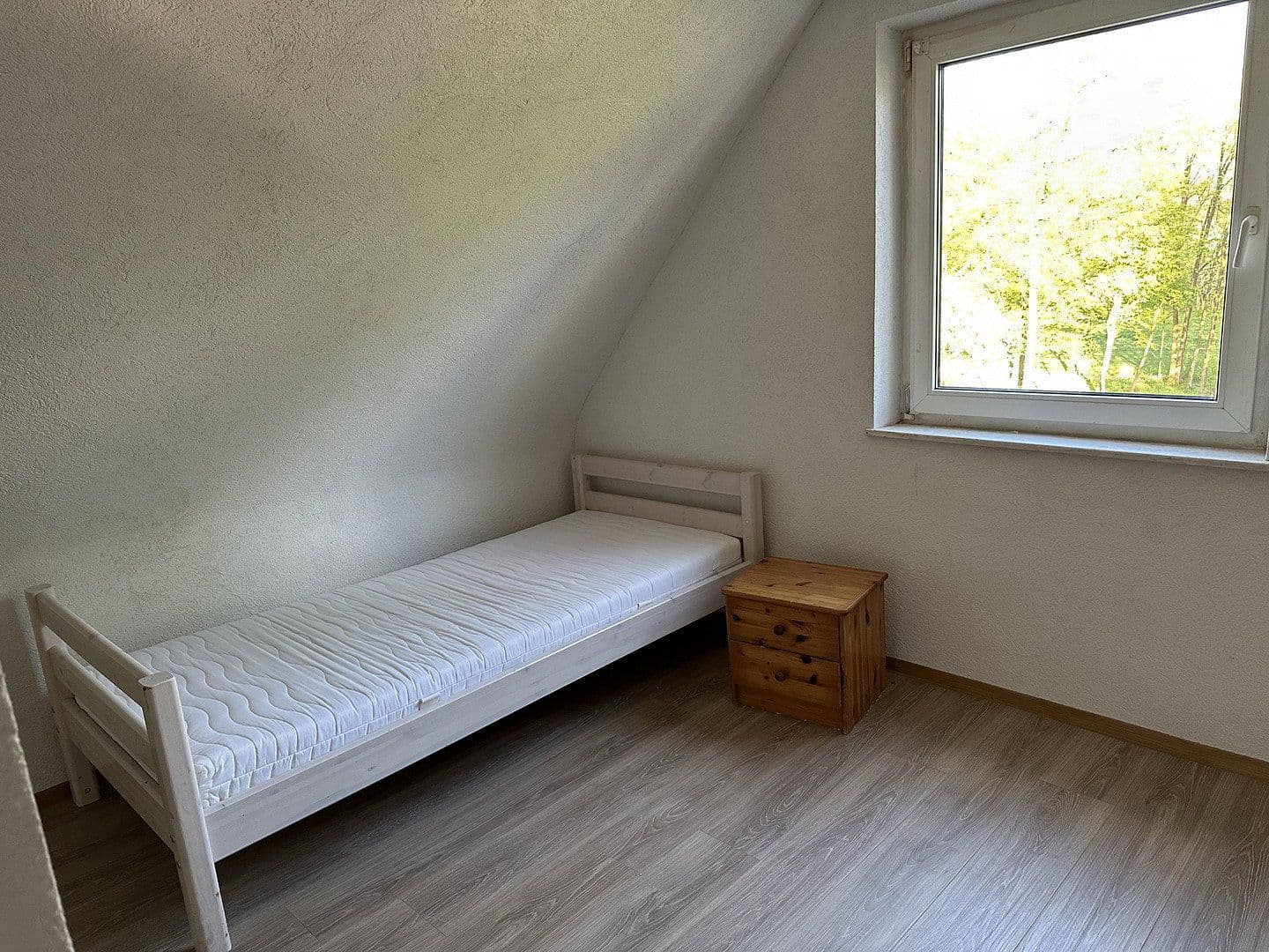 4 bedroom flat to rent, 80 m², Oppenweiler, Baden-Württemberg 4 bedroom flat to rent, 80 m², Oppenweiler, Baden-Württemberg