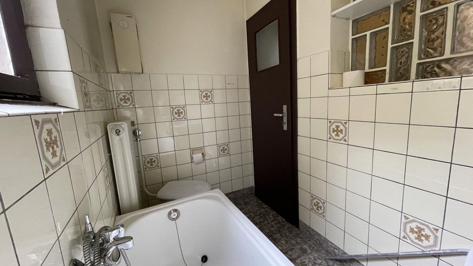 house for sale, 492 m², Further Straße 86, Neuss, North Rhine-Westphalia house for sale, 492 m², Further Straße 86, Neuss, North Rhine-Westphalia