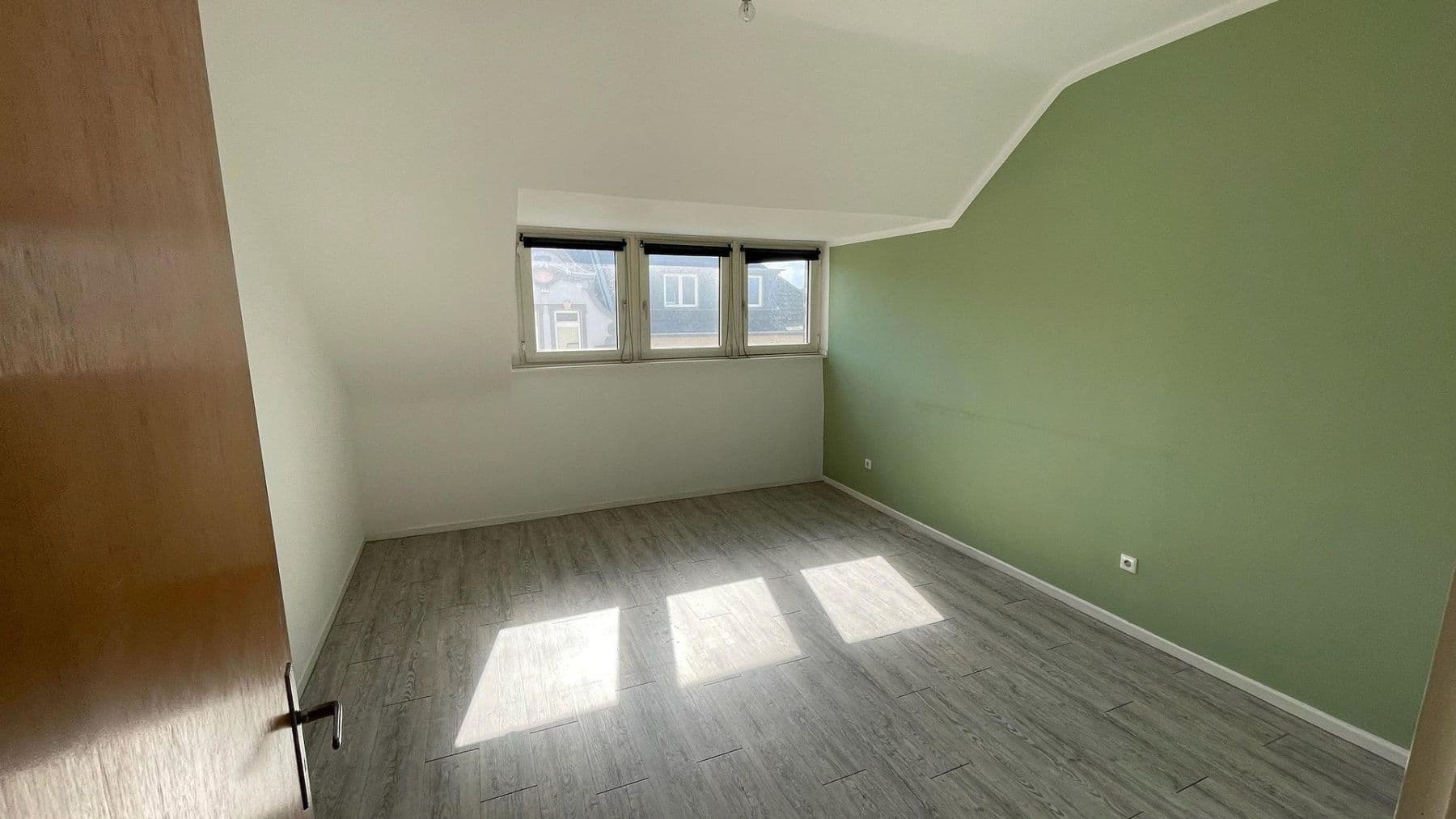 house for sale, 492 m², Further Straße 86, Neuss, North Rhine-Westphalia house for sale, 492 m², Further Straße 86, Neuss, North Rhine-Westphalia