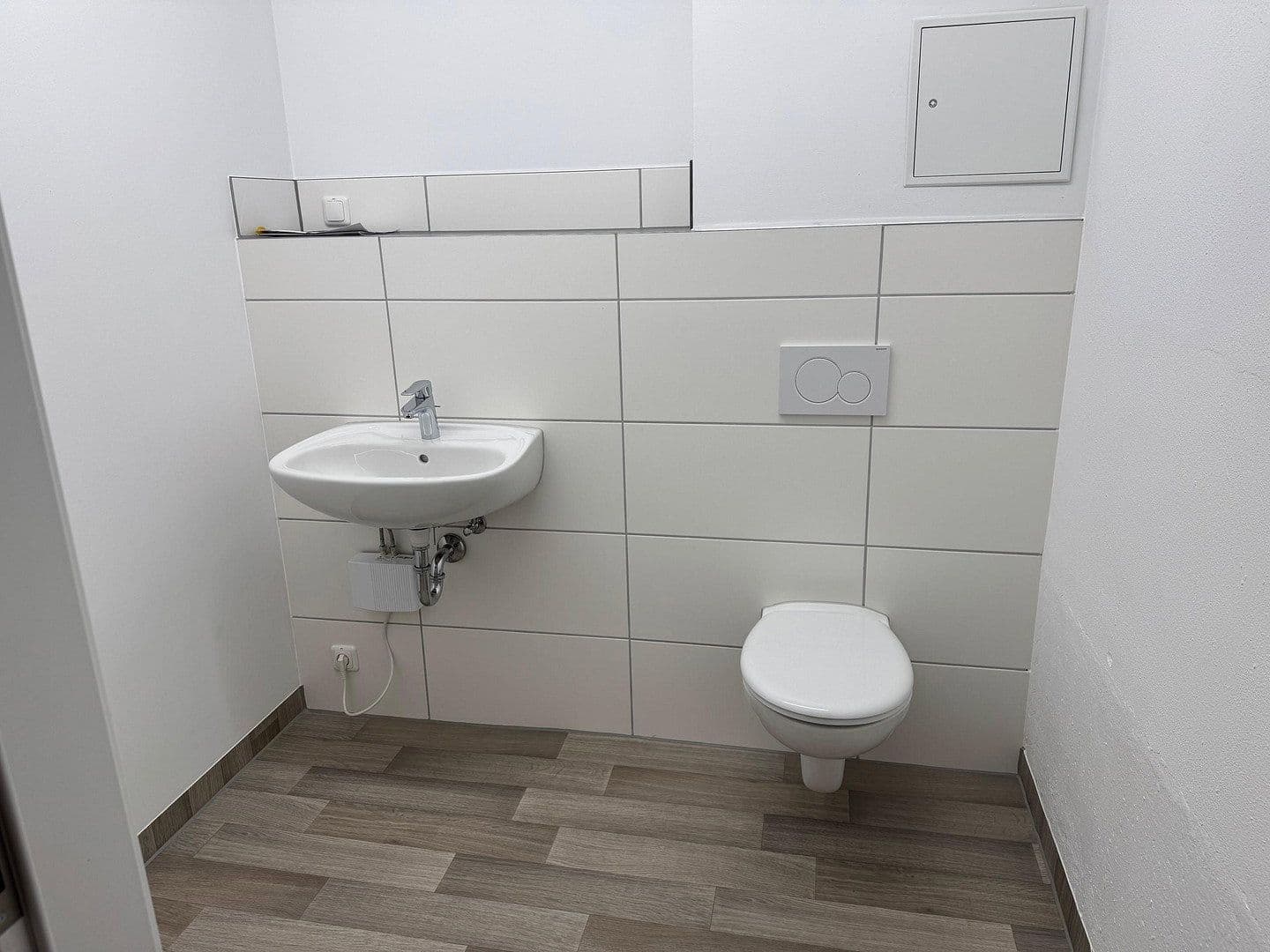 non-residential property to rent, 212 m², Dohna, Saxony non-residential property to rent, 212 m², Dohna, Saxony