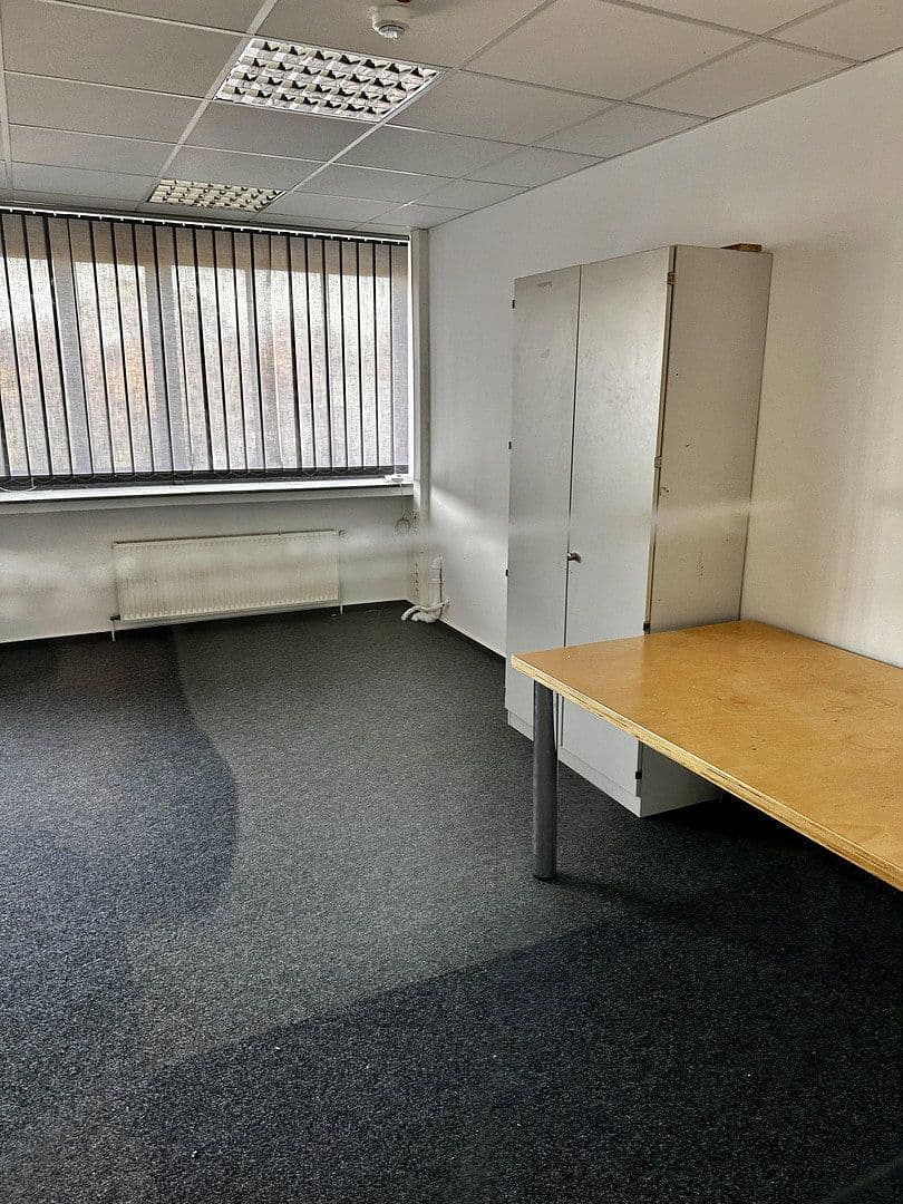 office to rent, 42 m², Lise-Meitner-Straße 9, Herten, North Rhine-Westphalia office to rent, 42 m², Lise-Meitner-Straße 9, Herten, North Rhine-Westphalia