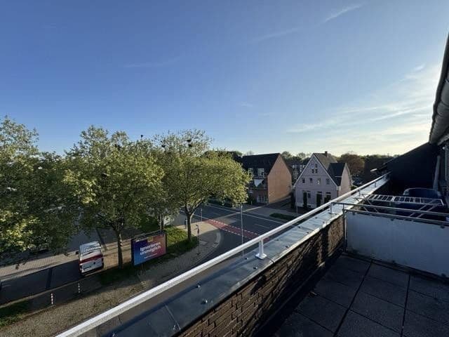 1 bedroom with open-plan kitchen flat to rent, 65 m², Bahnhofstr.36, Moers, North Rhine-Westphalia 1 bedroom with open-plan kitchen flat to rent, 65 m², Bahnhofstr.36, Moers, North Rhine-Westphalia