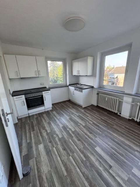 1 bedroom with open-plan kitchen flat to rent, 65 m², Bahnhofstr.36, Moers, North Rhine-Westphalia 1 bedroom with open-plan kitchen flat to rent, 65 m², Bahnhofstr.36, Moers, North Rhine-Westphalia