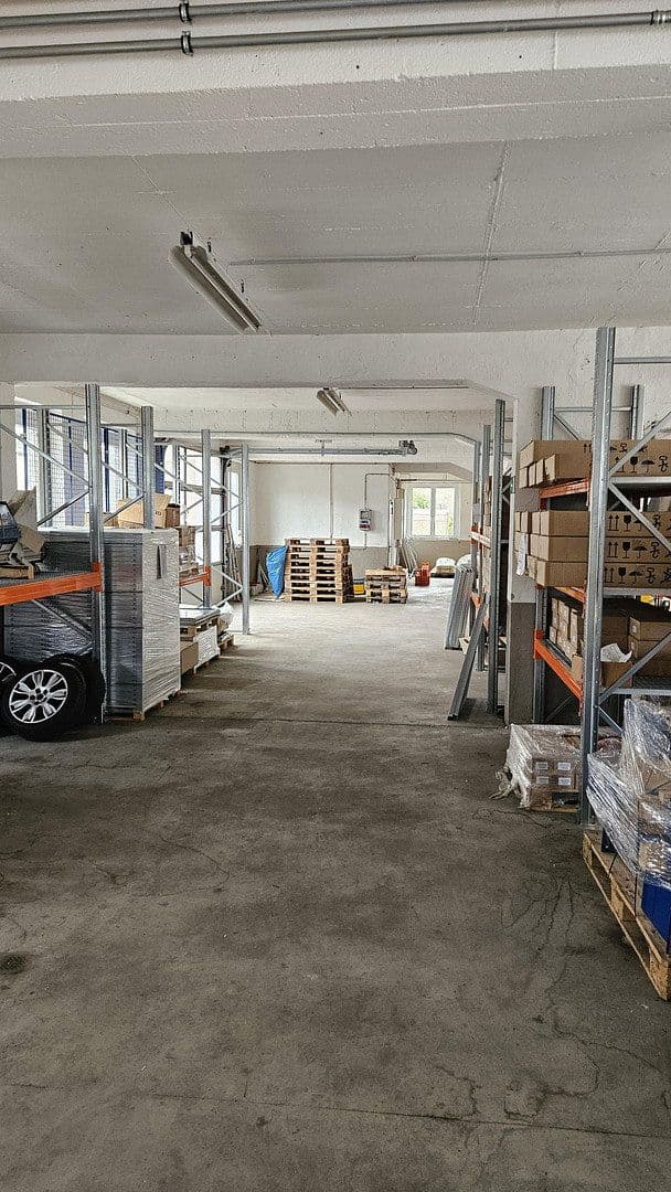 non-residential property to rent, 431 m², An der Steinert 7, Lüdenscheid, North Rhine-Westphalia non-residential property to rent, 431 m², An der Steinert 7, Lüdenscheid, North Rhine-Westphalia